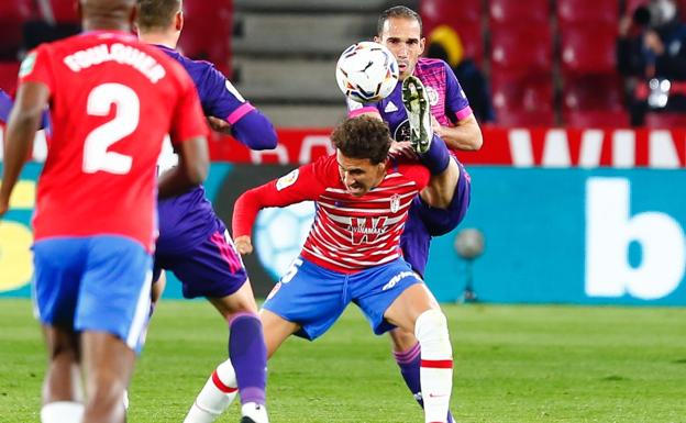 Diego Martínez defiende a Milla tras su error ante el Valladolid: «Si no lo sigue intentando, me enfadaré»