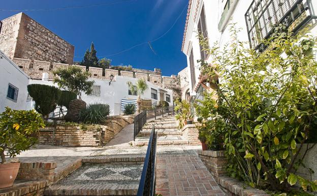 El Ayuntamiento de Salobreña pide ayuda vecinal para mejorar la movilidad del casco histórico