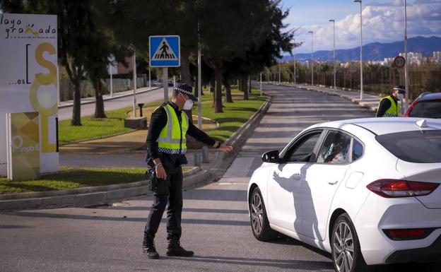 La Costa de Granada activa los controles para evitar desplazamientos este fin de semana