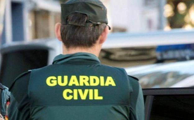 La Guardia Civil investiga a un individuo que robó en una guardería de Vegas del Genil