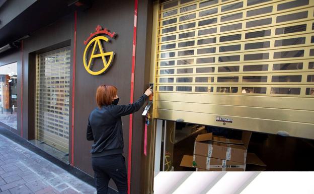 Los pueblos de Granada salen al rescate de sus empresas con ayudas directas