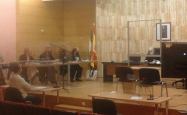 Admite que mató «sin querer» al marido de su exmujer en Fuente Vaqueros