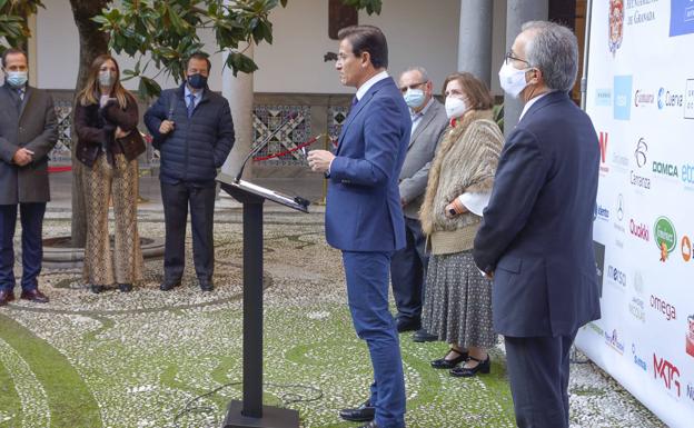 30 empresas acuerdan pagar el alquiler del Banco de Alimentos en Mercagranada