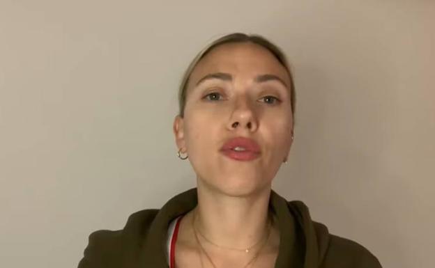 Scarlett Johansson pide la «inmediata liberación» del estudiante de la UGR Patrick Zaki
