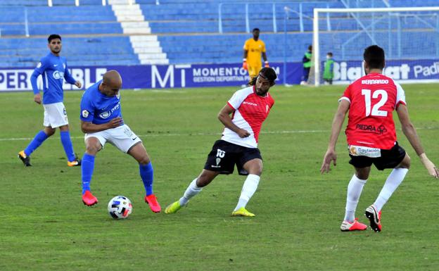 El Linares firma tablas con el Betis Deportivo