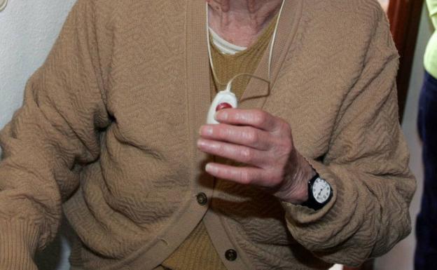 Aumentan un 3,4% los fondos de la Junta para servicios sociales y dependencia en Almería