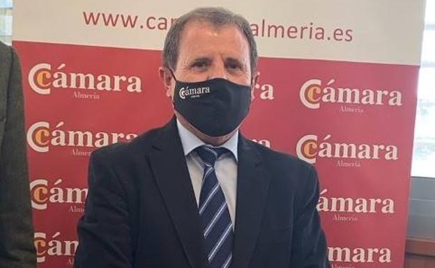 «Tenemos que volcarnos para que Almería no se pare»