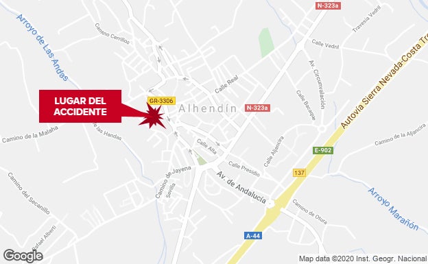 Muere un hombre de 47 años al caer con su coche por un barranco en Alhendín