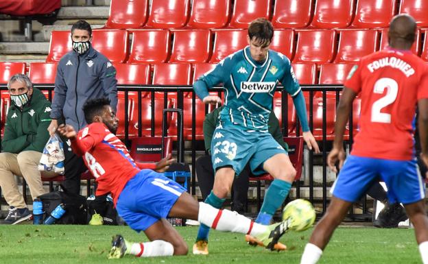 Eteki se postula para reemplazar a Gonalons contra el Real Madrid