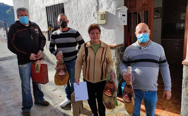El pueblo andaluz que regala jamón y vino a sus vecinos por no registrar ningún caso de Covid