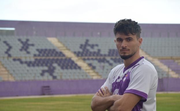 Real Jaén y Atlético Mancha Real cierran el año pugnando por tres puntos en La Victoria