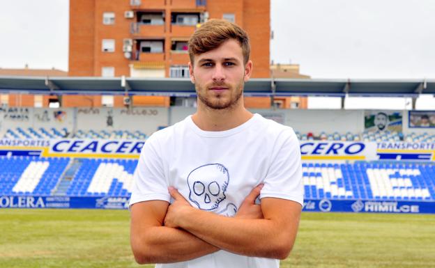 «En el campo somos once contra once y a ilusión no nos van a poder ganar»