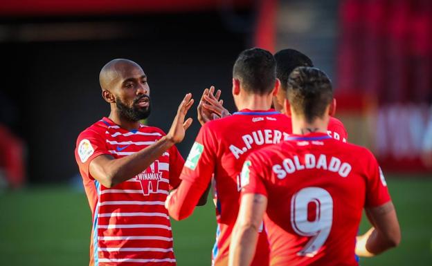 Foulquier y Duarte serán baja por sanción para el encuentro ante el Eibar