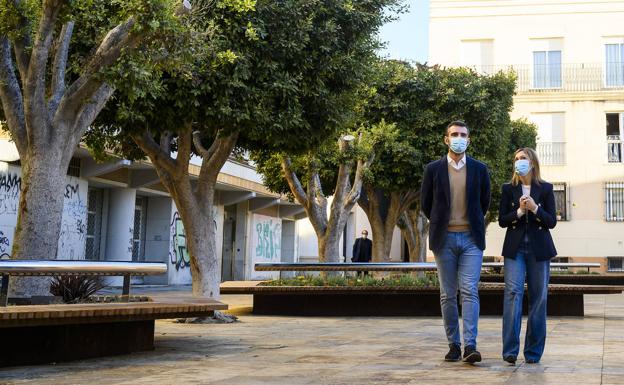 La plaza Careaga estrena nuevo espacio peatonal, más accesible y con más vegetación