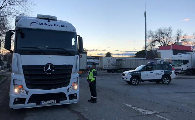 560 camiones han podido salir esta mañana de las áreas de servicio jienenses