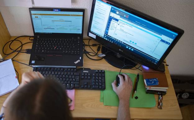 Boicotean un curso on line de la Junta sobre violencia machista bajo los seudónimos de «Franco» o «Hitler»