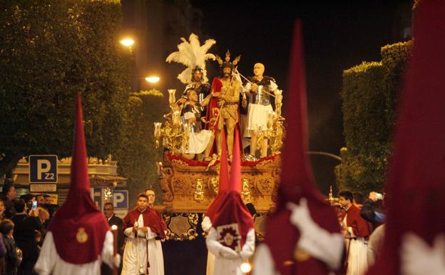 Almería vivirá otra Semana Santa sin desfiles procesionales tras el estallido de la tercera ola