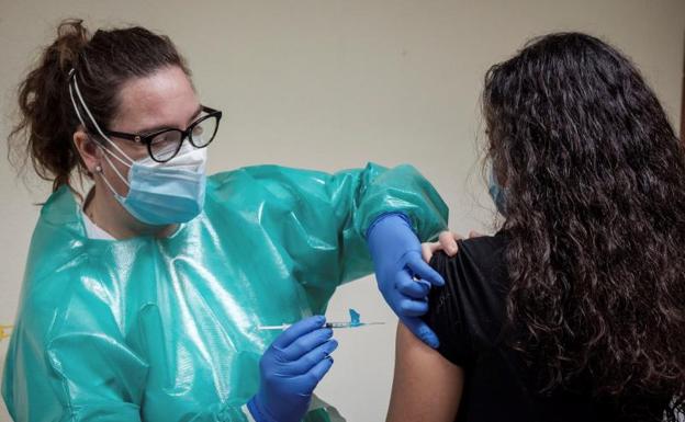 La rapidez hacia la tercera y cuarta ola