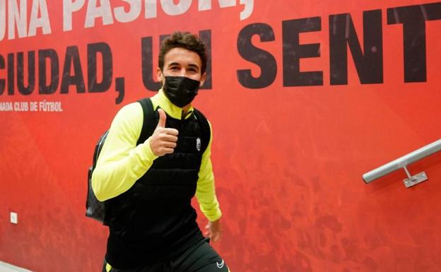 El Granada viaja a Málaga con veinte futbolistas