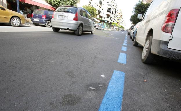 Horario reducido en la zona azul para pagar por aparcar en el centro de Almería