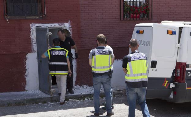 Dawid, el polaco pillado con armas de guerra y marihuana en Granada