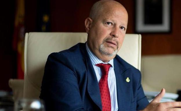 Imbroda confía en mantener la apuesta inversora en educación que permitió alcanzar el 5% del PIB andaluz