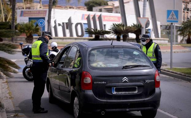 Motril reforzará el cuerpo de Policía y Bomberos con nuevos agentes este año