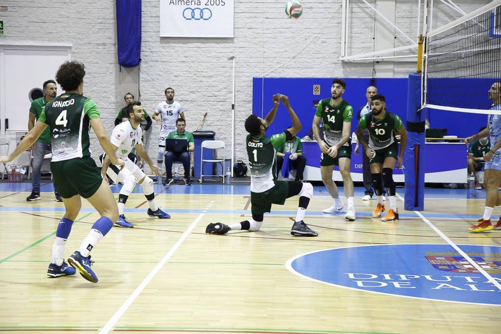 En marcha la pretemporada copera de Unicaja Almería, con Almoradí