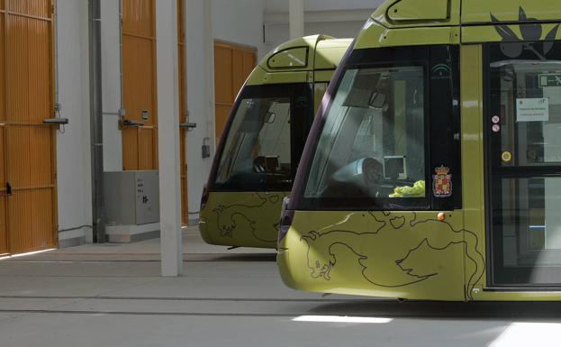 El PSOE se cansa de esperar y reclama a la Junta el convenio para el tranvía