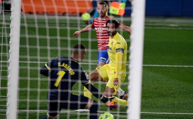 Un Granada plusmarquista en Villarreal