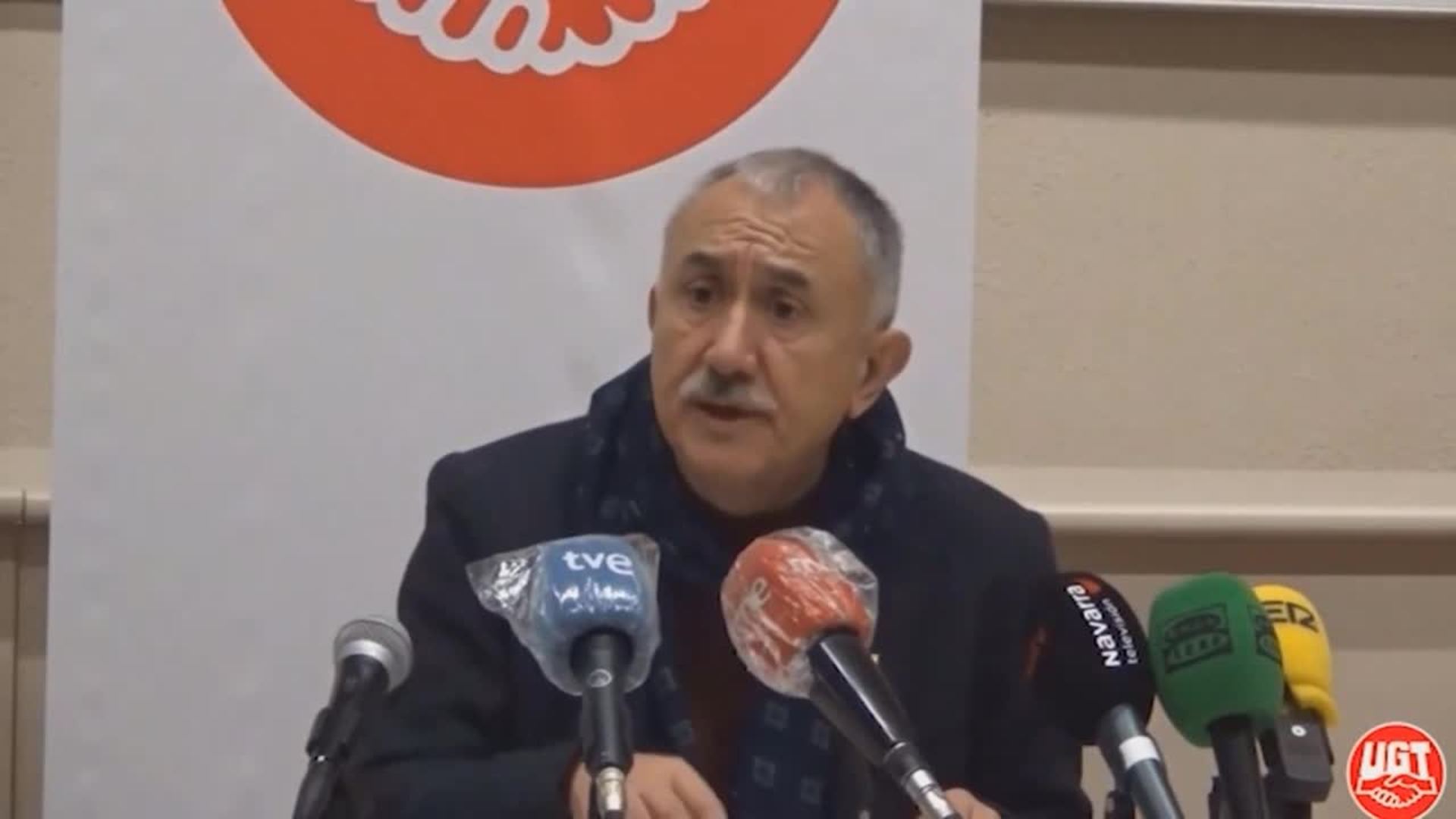 Álvarez (ugt) dice que los sindicatos están en una 