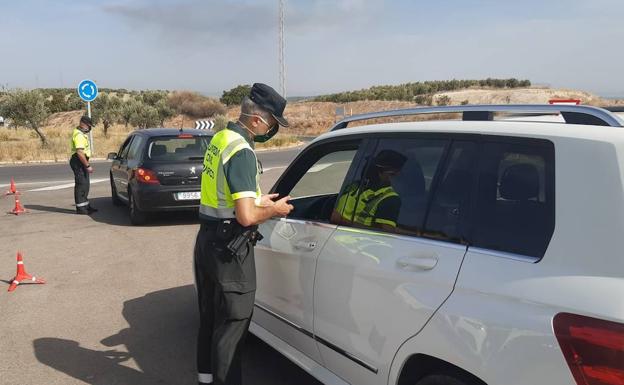Más de la mitad de los municipios de Jaén ya están confinados y la capital y otros tres, en horas