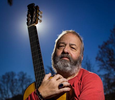 «'Mi mundo y otros mundos' es un llamamiento a la libertad»