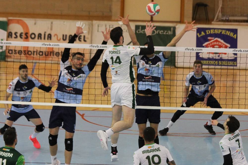 Unicaja Costa de Almería se diluye tras mostrar su mejor versión en los inicios