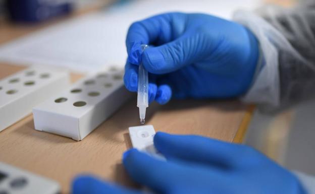 Almería cierra la semana con 5.000 contagios más y unas 25.000 personas en cuarentena