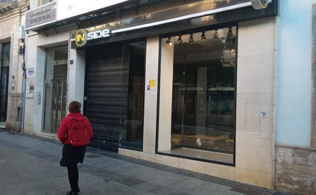 Nuevo varapalo comercial al Paseo de Almería: cierra la tienda Inside