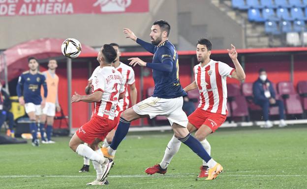 El Almería gana una eliminatoria épica a Osasuna, con Fernando parando dos penaltis