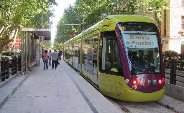 A la espera de que se resuelvan «los flecos» para el tranvía