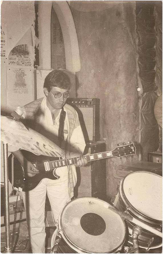 Guitarrista de la banda Ecce Homo