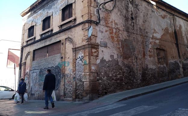 Luz verde a convertir el antiguo cine Katiuska en un centro cultural para el Casco Histórico de Almería