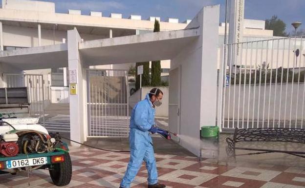 Más municipios jienenses tienen ya tasa para abrir los bares y Alcalá la Real para ser confinada