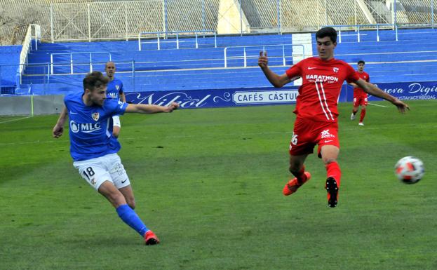 Perejón vaticina que el Murcia vendrá con la misma estrategia del Sevilla