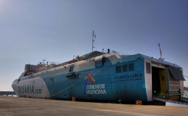 Balearia se quedará con la línea de ferry Almería-Melilla tras la exclusión de Trasmediterránea