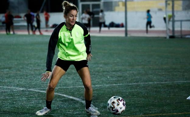 El Juan Grande se impone por la mínima al Granada Femenino