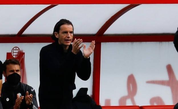 El puesto de David Tenorio corre peligro tras la derrota