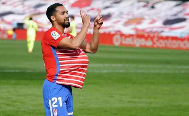 Gonalons y Herrera vuelven para las citas ante el Nápoles