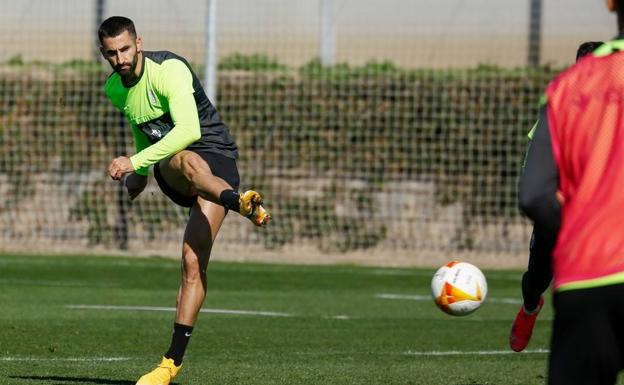 Suárez, de ocho a doce semanas de baja; Milla, Soldado, Germán, Montoro y Quini, también lesionados