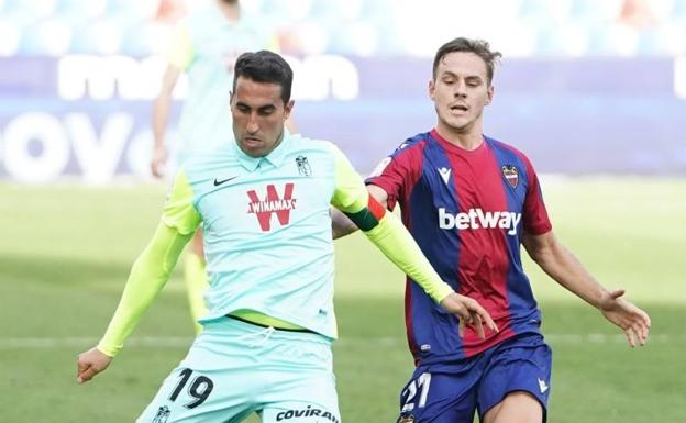 Montoro confirma que está disponible