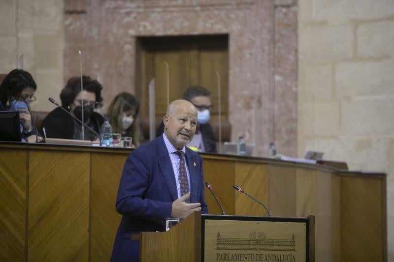 Imbroda resalta que el 97% de los centros están libres de covid-19 y alaba la labor de la comunidad educativa