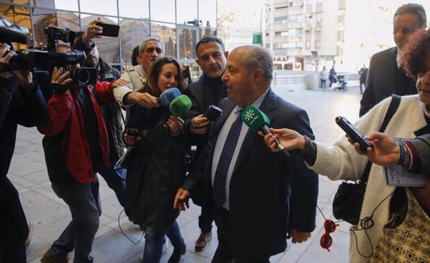 La pieza separada del 'caso Nazarí' que implica a Torres Hurtado e Isabel Nieto llega a la Audiencia de Granada